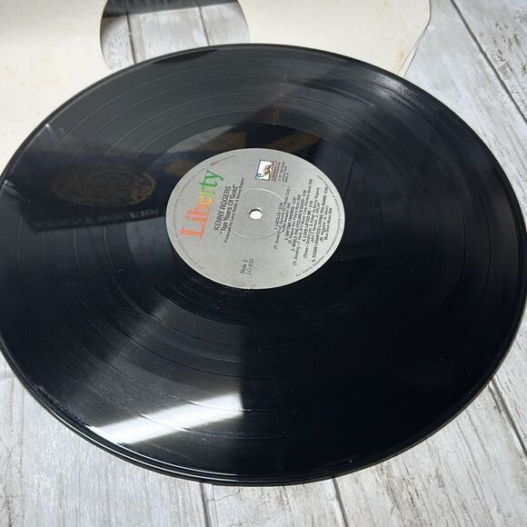 Kenny Rogers Ten Years of Gold Vinyl Record LP 1977 Liberty Records - Picture 7 of 7